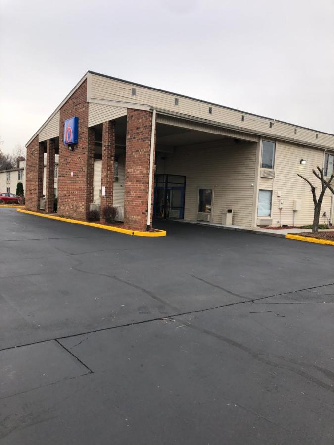 Motel 6-Greensboro, Nc - Airport المظهر الخارجي الصورة